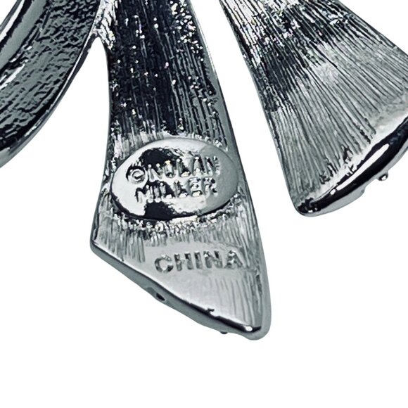 Vintage Nolan Miller The Glamour Collection Shining Spirit Bow Brooch (5958) - Picture 6 of 6